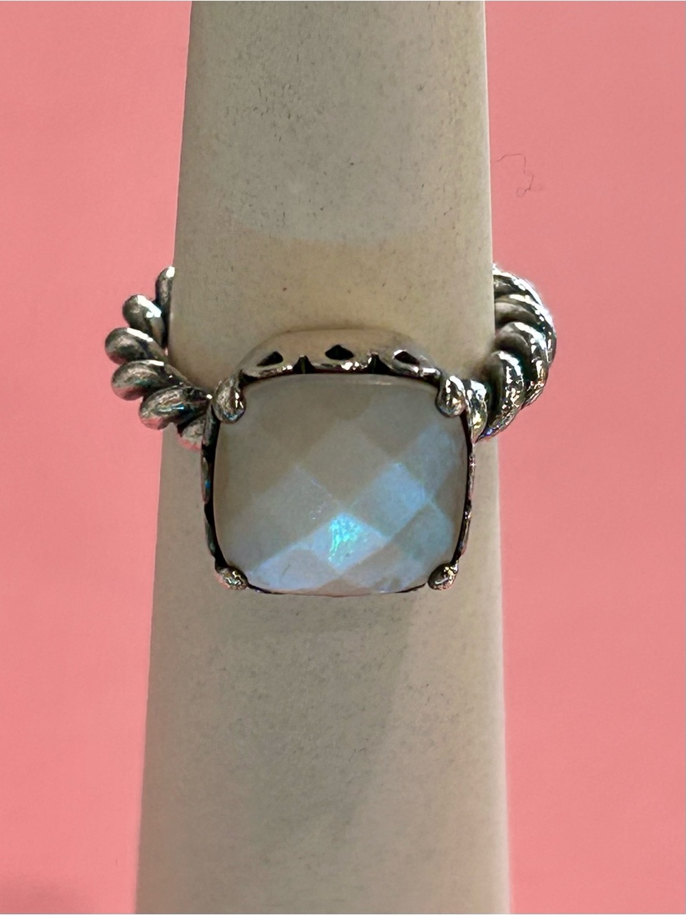 RETIRED Mother of Pearl Sincerity Ring